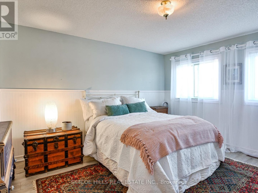17 492 Laclie Street, Orillia