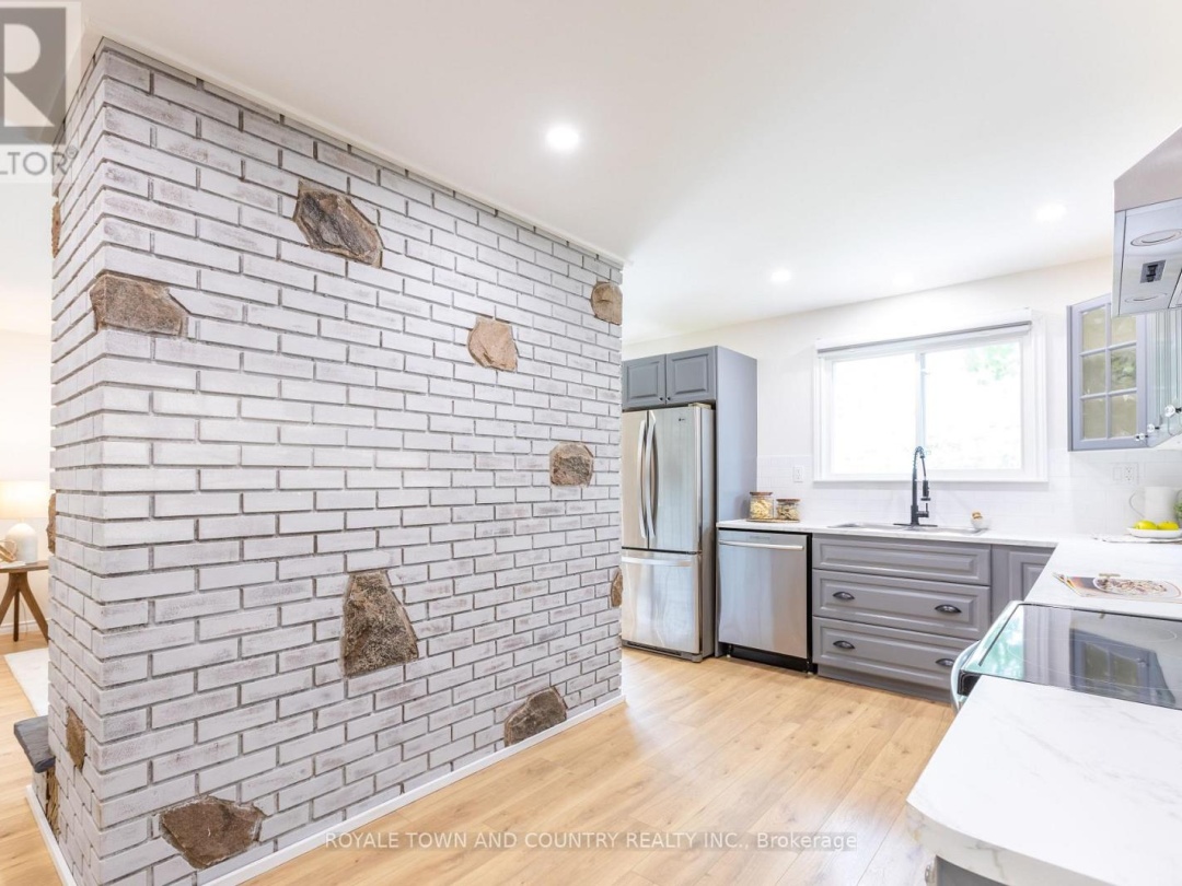 9 PARKHILL DRIVE, 