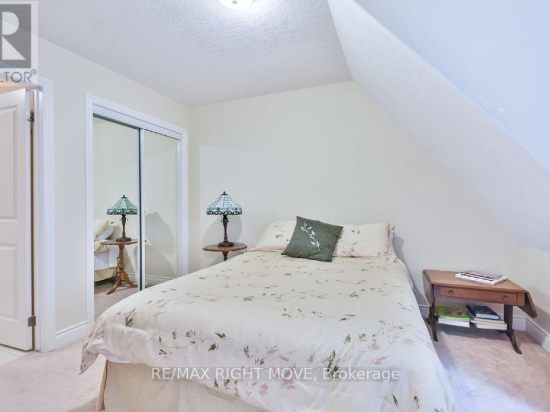 6 - 5 INVERMARA COURT, 