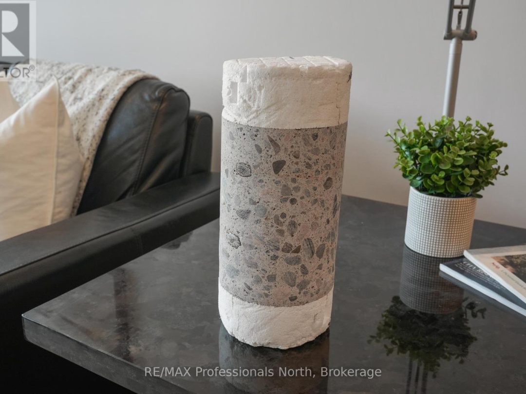 101 - 32 BRUNEL ROAD, 