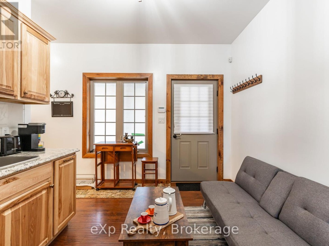 35 KEEFER STREET, 