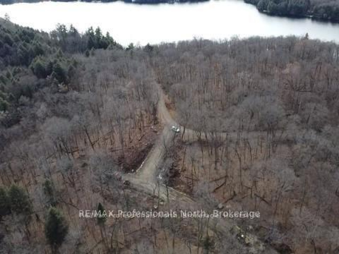 1440-5 WEST OXBOW LAKE ROAD, Oxbow Lake