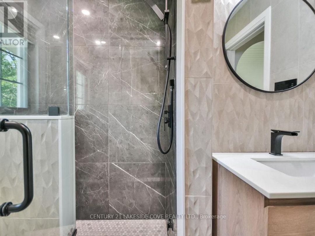 27 POPLAR CRESCENT, 