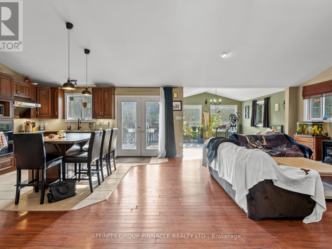 196 BURY'S GREEN ROAD, Kawartha Lakes (Somerville)