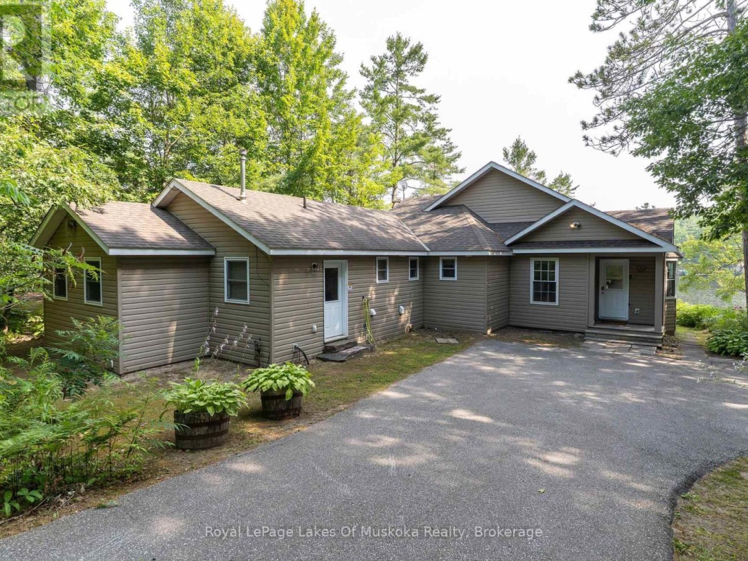 49 PINETREE ROAD, 
