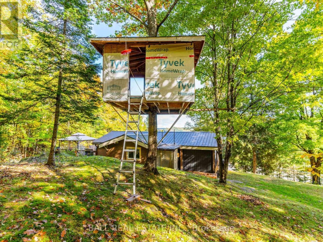 19181 Highway 35, Kushog Lake
