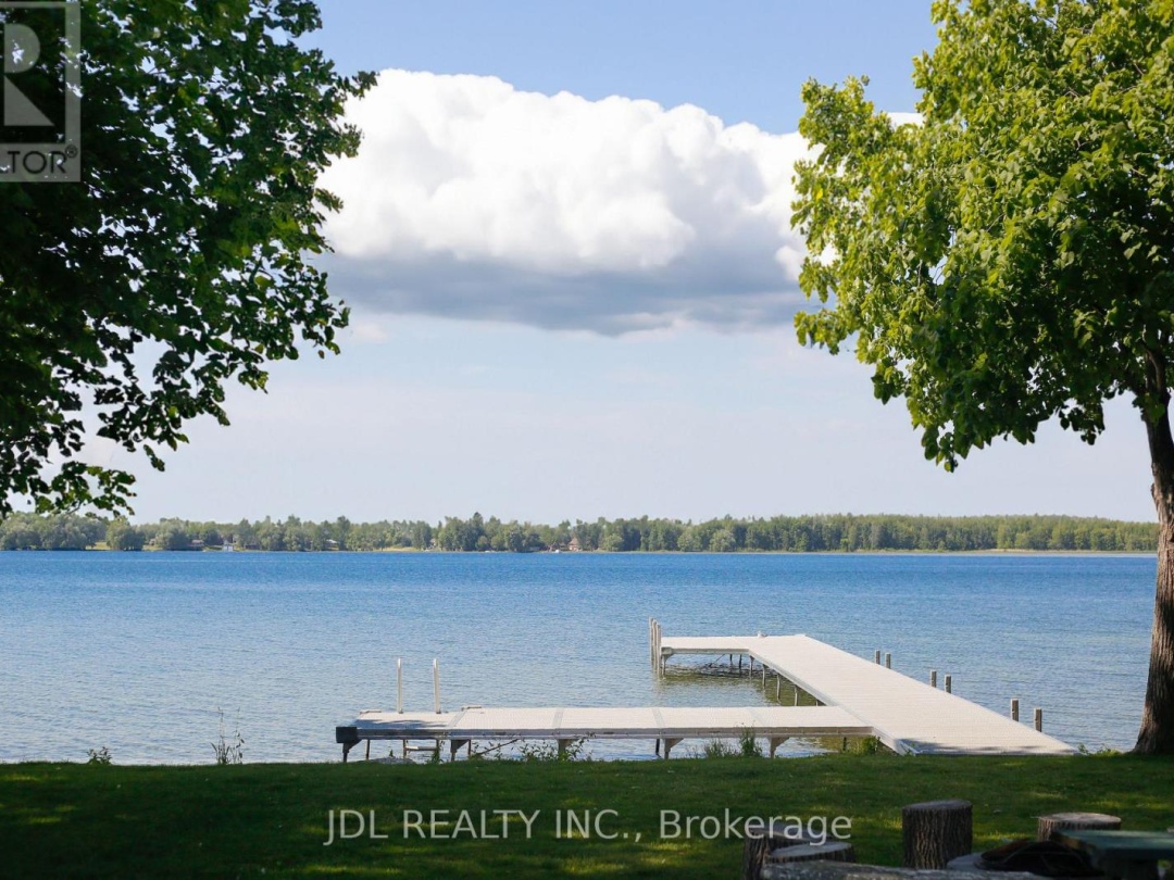16 Thicketwood Place, Lake Simcoe