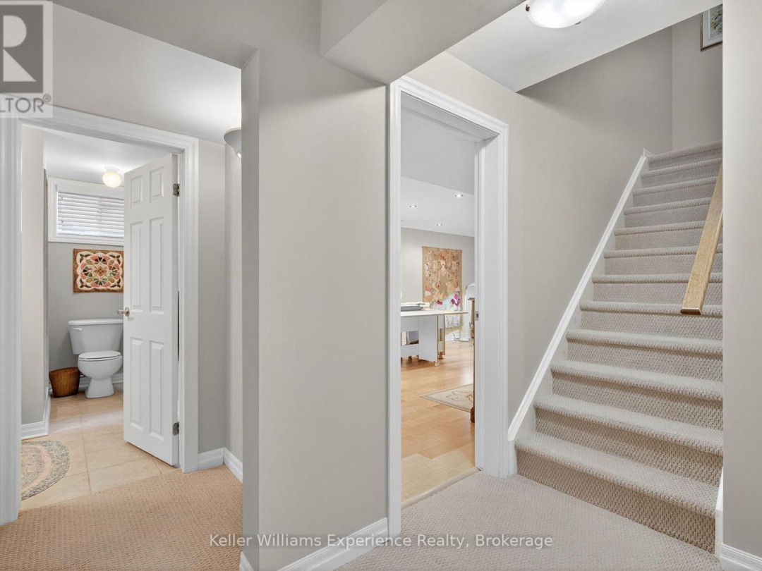 40 WINDSONG CRESCENT, 