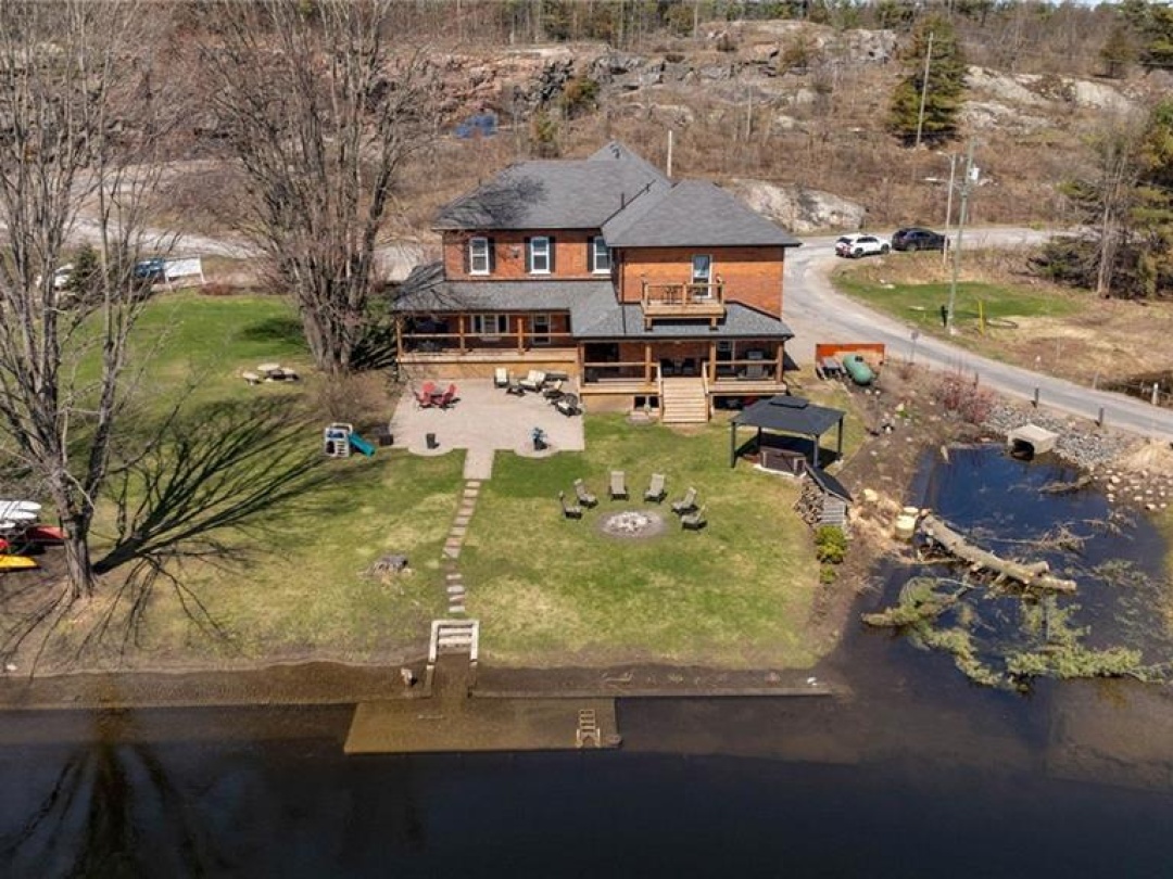 1002 COWBELL Lane, 