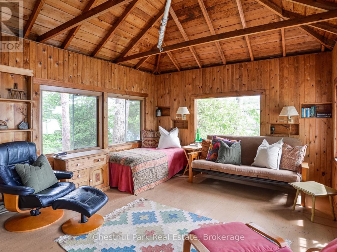 26 Island 26Lm, Lake Muskoka
