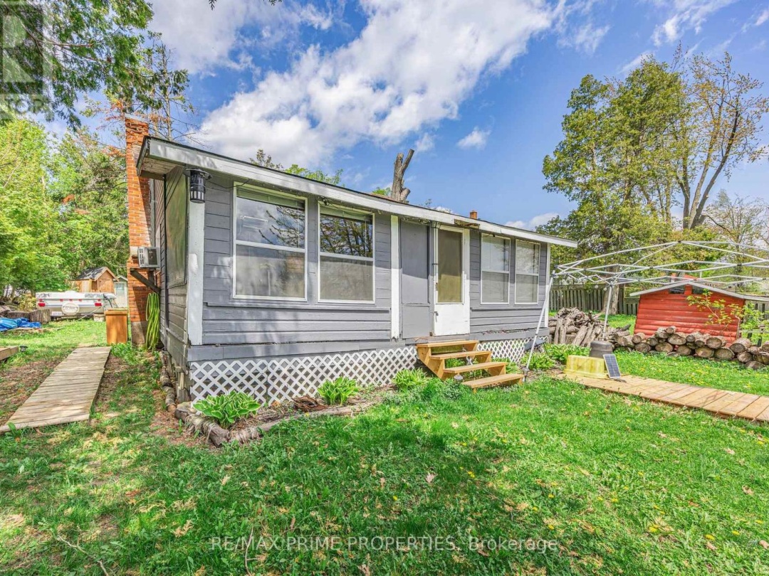 1947 WOODS BAY ROAD, Lake Couchiching