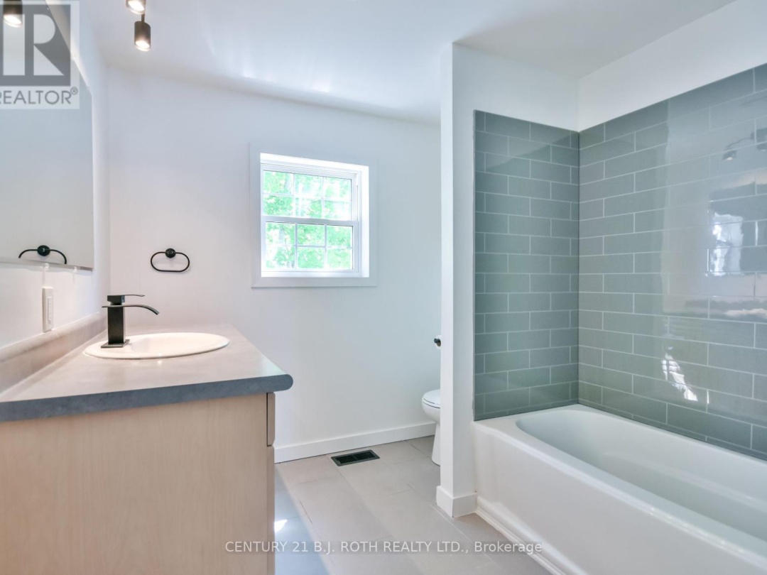 4113 ASH CRESCENT, 