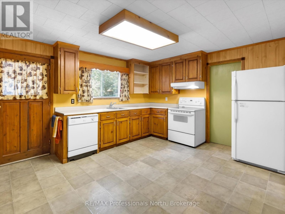 1716 GRAVENHURST PARKWAY, 