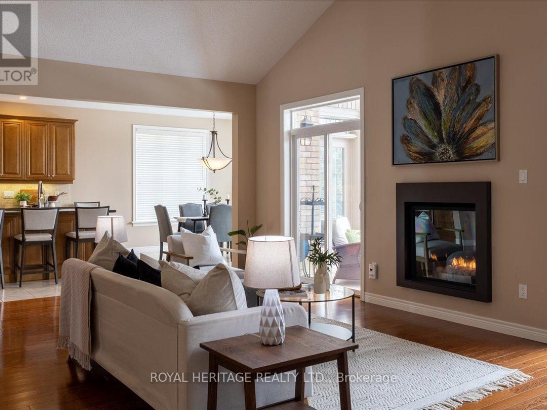 51 SOUTH HARBOUR DRIVE, 