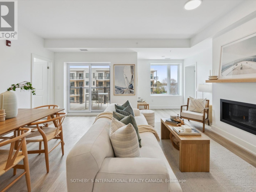 401 19B West Street N, Kawartha Lakes (Fenelon Falls)