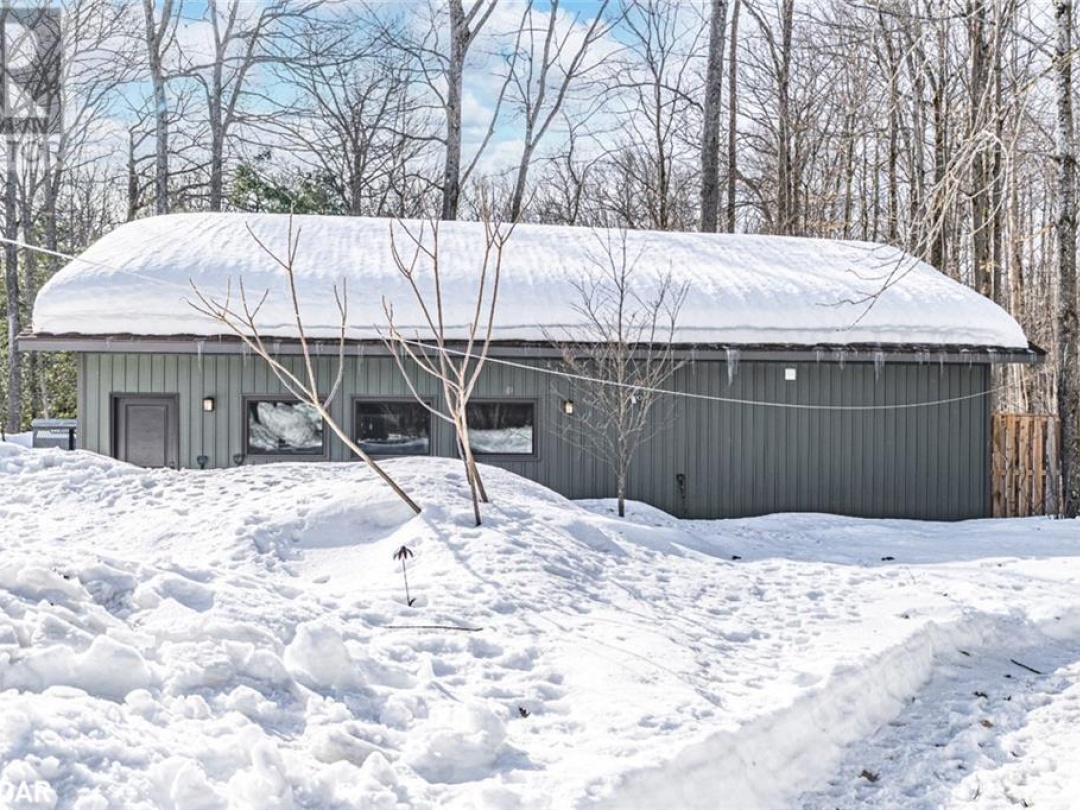 1710 Sandhill Road, Waubaushene