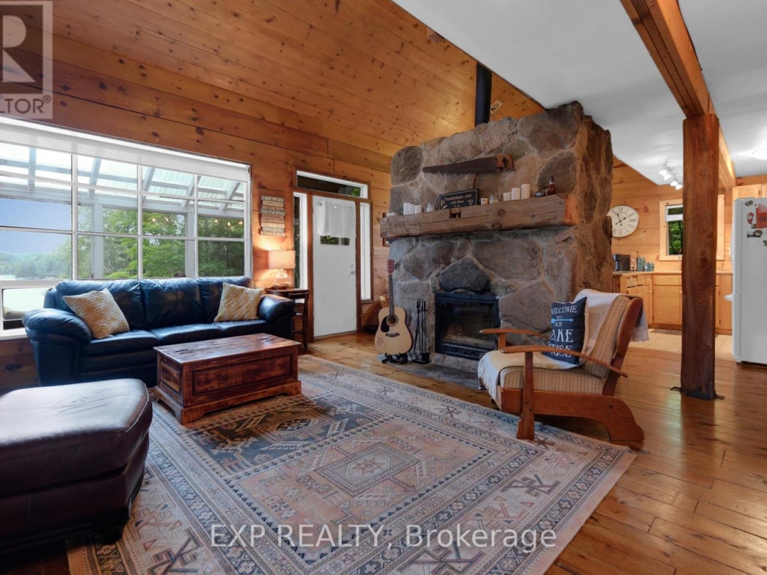 273 Fire Route 330 S, Fortescue Lake