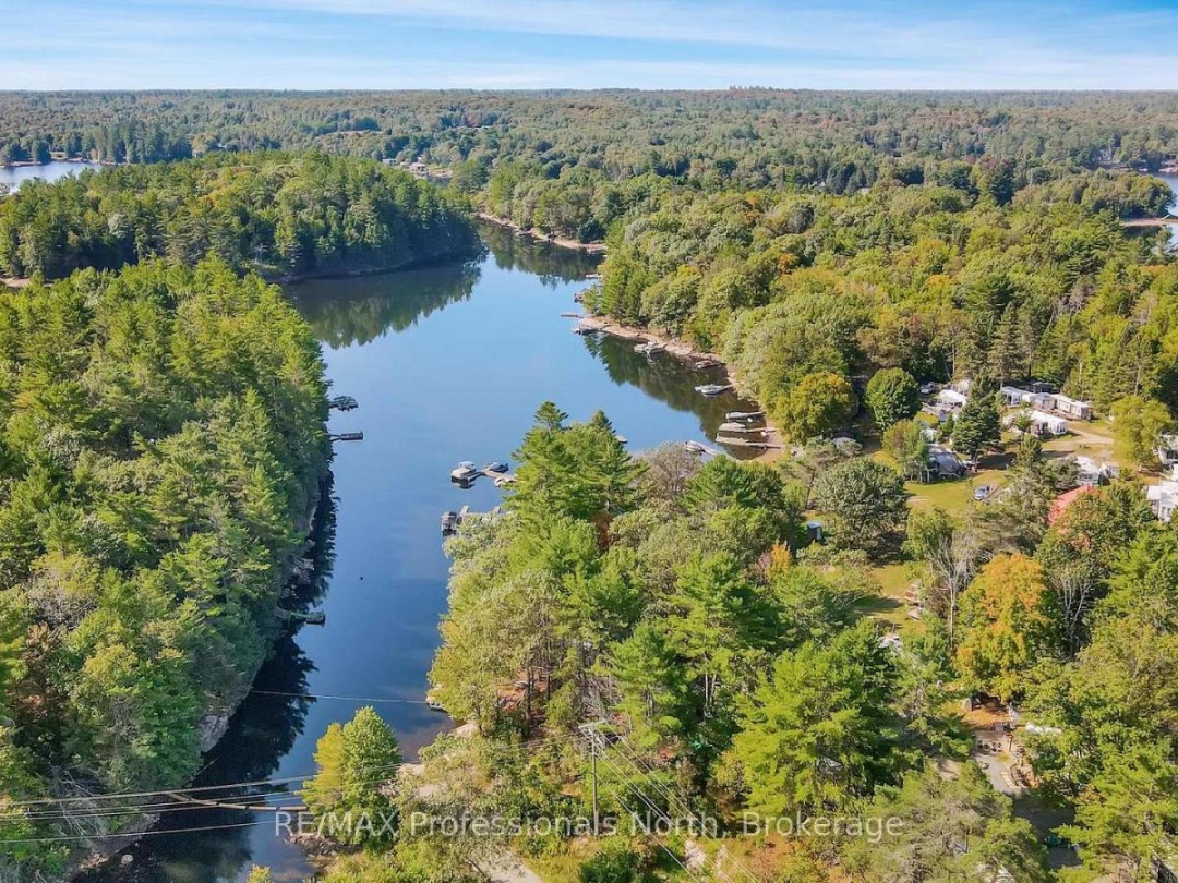 1021 MILLWOODS ROAD, 