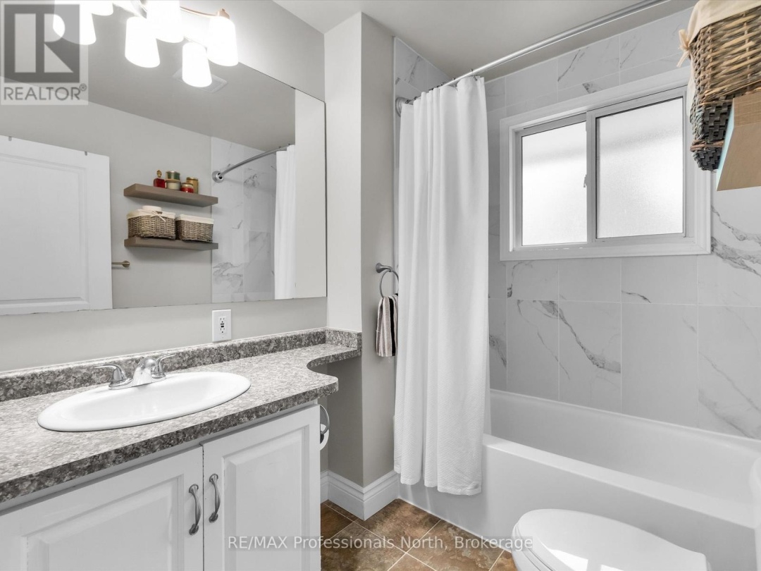 9 BEACON LANE, 