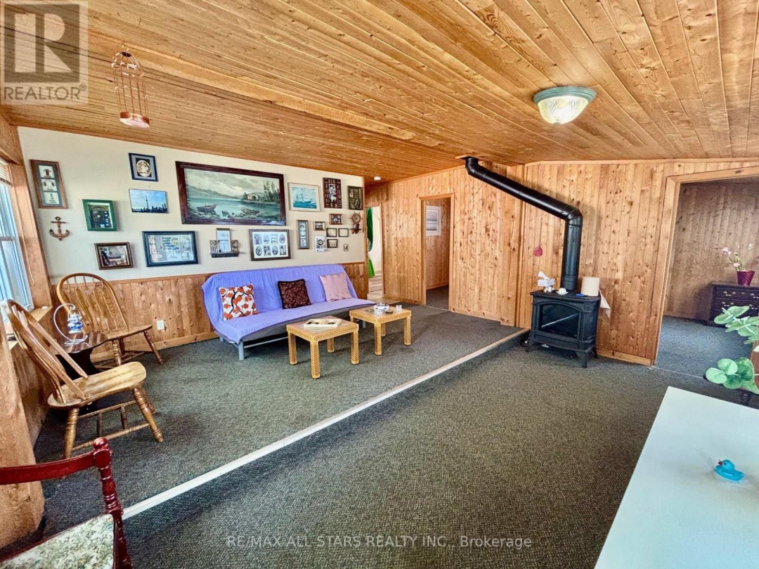 2644 LAKESHORE DRIVE, 