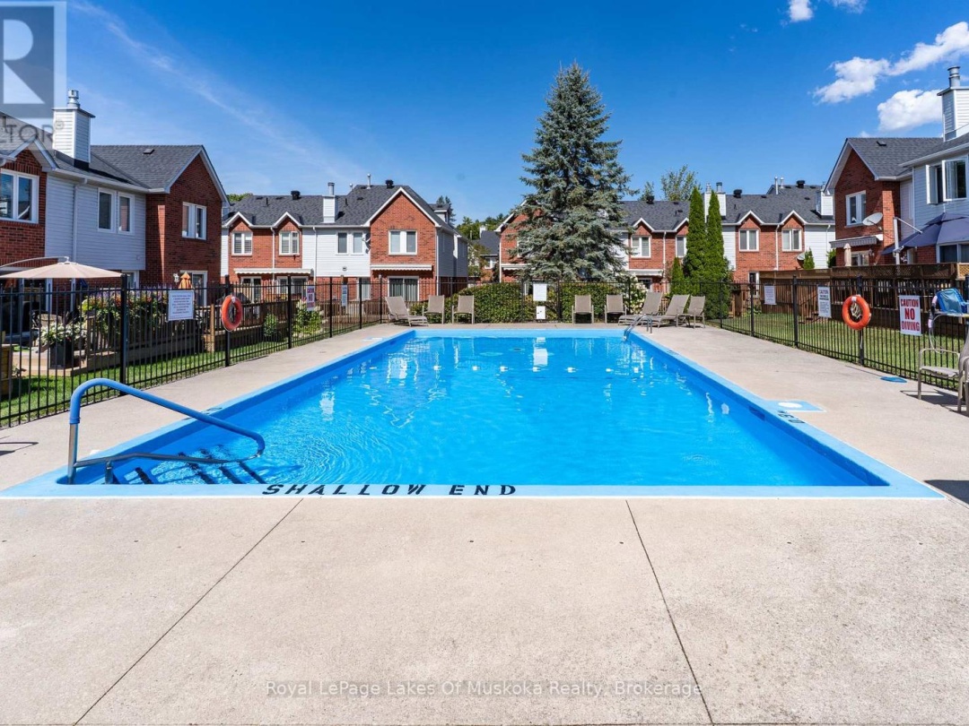 50 SHORELINE DRIVE, Muskoka River