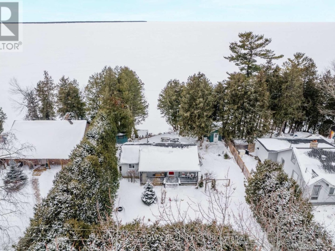 24890 Thorah Park Boulevard, Simcoe Lake