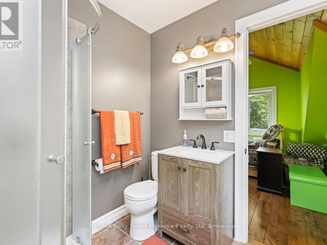 32A STERNER DRIVE, 