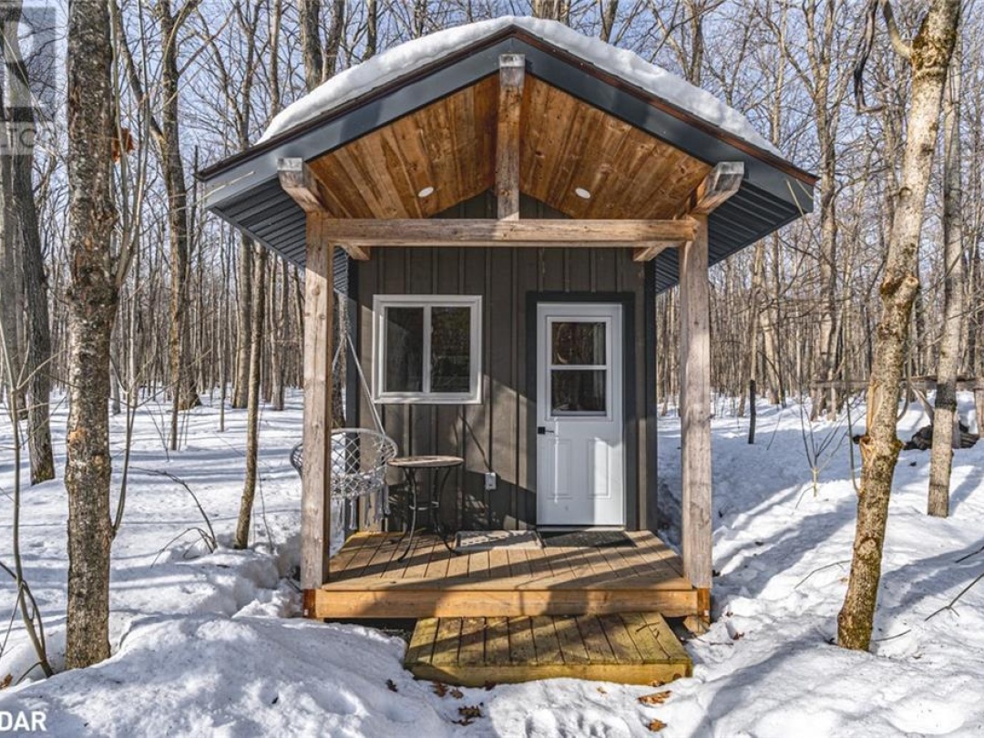 1710 Sandhill Road, Waubaushene