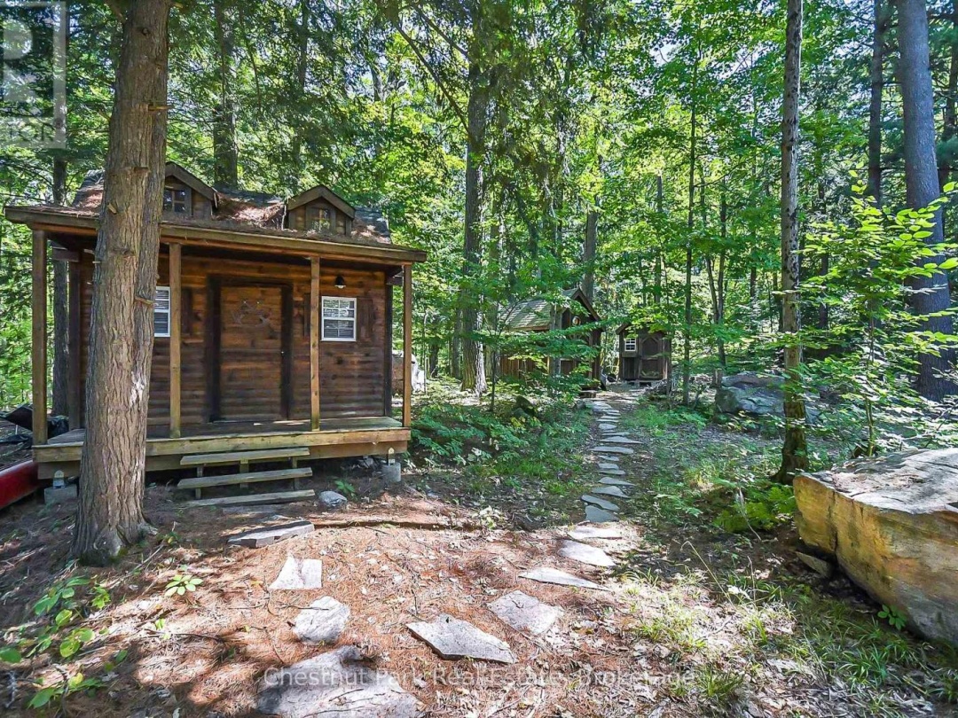 86 TAYLOR ISLAND, 