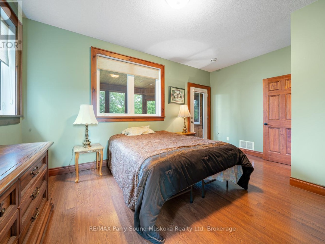 25 COLE POINT TRAIL, 
