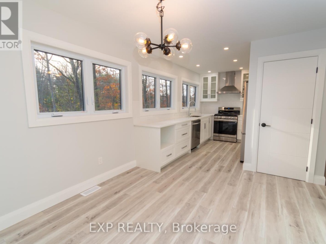 39 BECKETTS SIDE ROAD, 