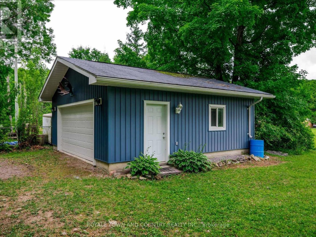 54 LAXTON  TWP 5TH LINE, 