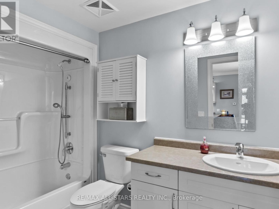 308 - 94 FRANCIS STREET W, 