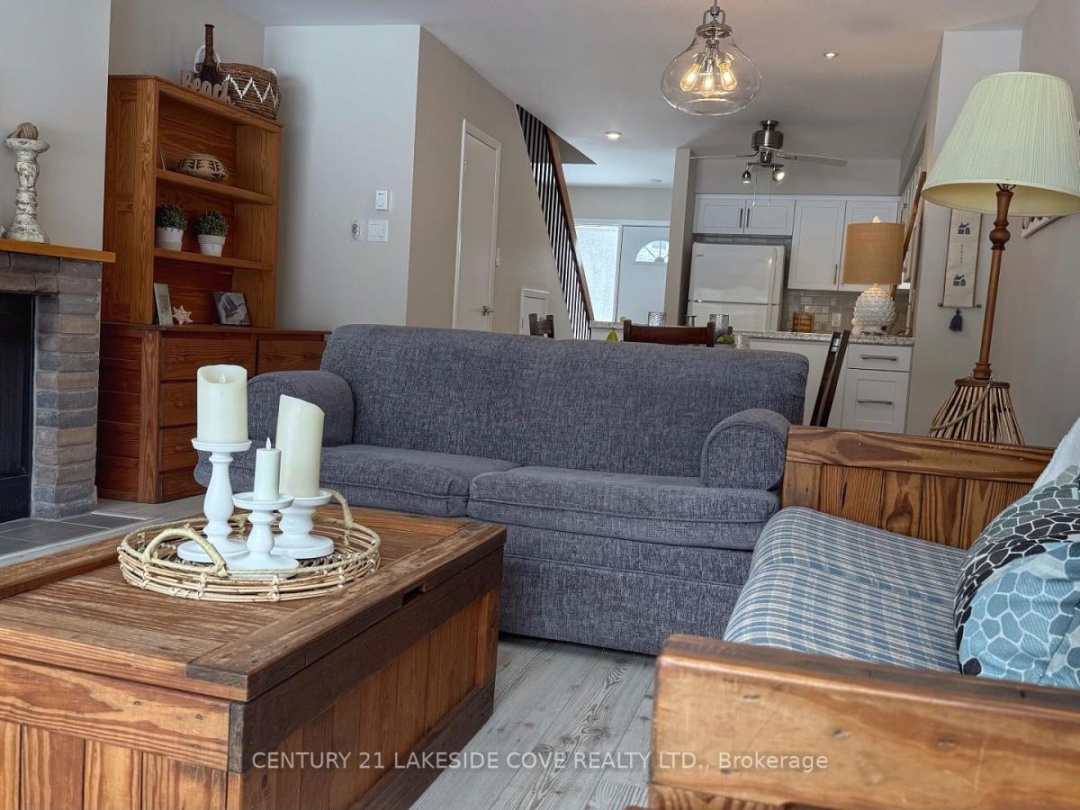Unit 16 2 Paradise Boulevard W, Lake Simcoe