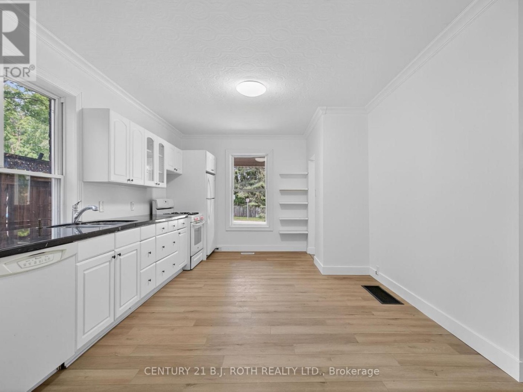 153 LACLIE STREET, 