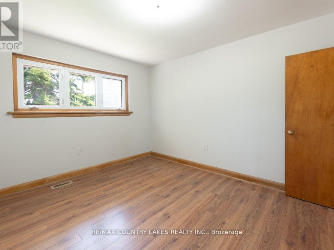 895 HIGHWAY 7 ROAD, 