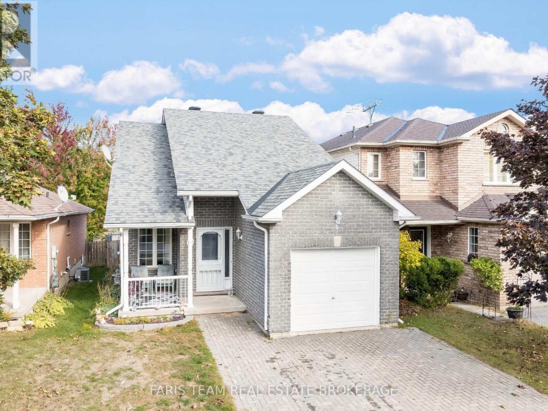9 JULIA CRESCENT, 