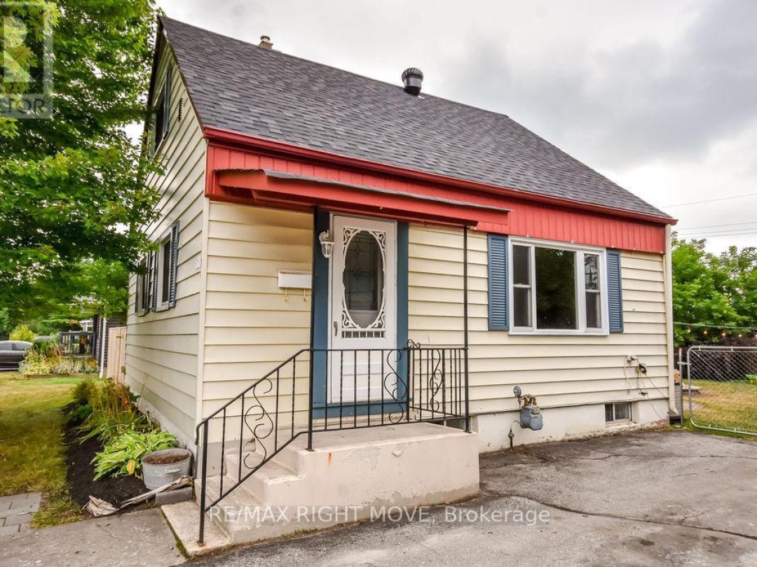 320 HILDA STREET, 