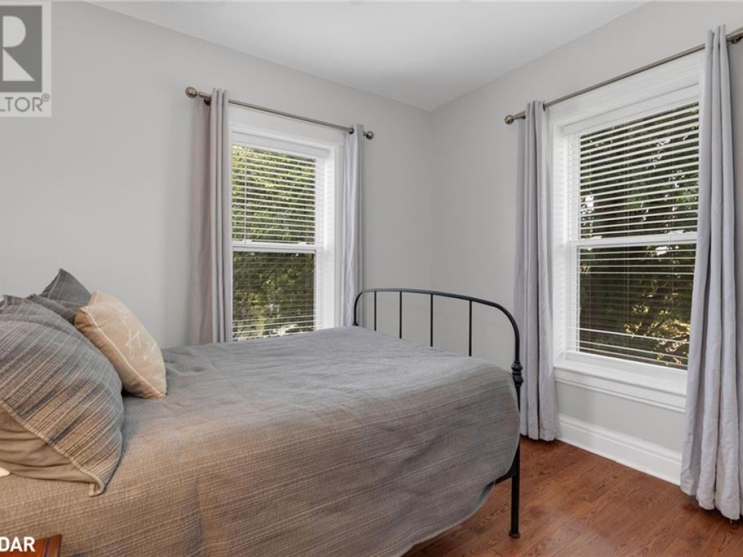 1002 COWBELL Lane, 