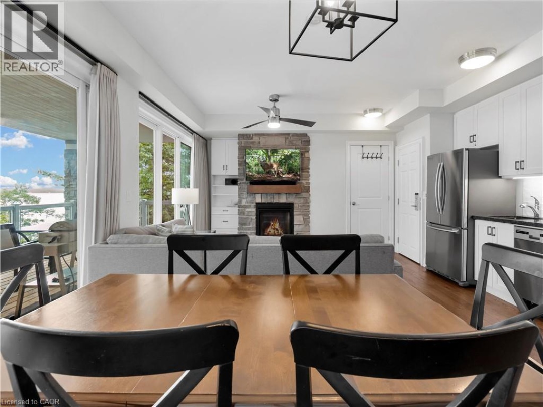 1869 MUSKOKA 118 Road W Unit# BTW-101, Lake Muskoka