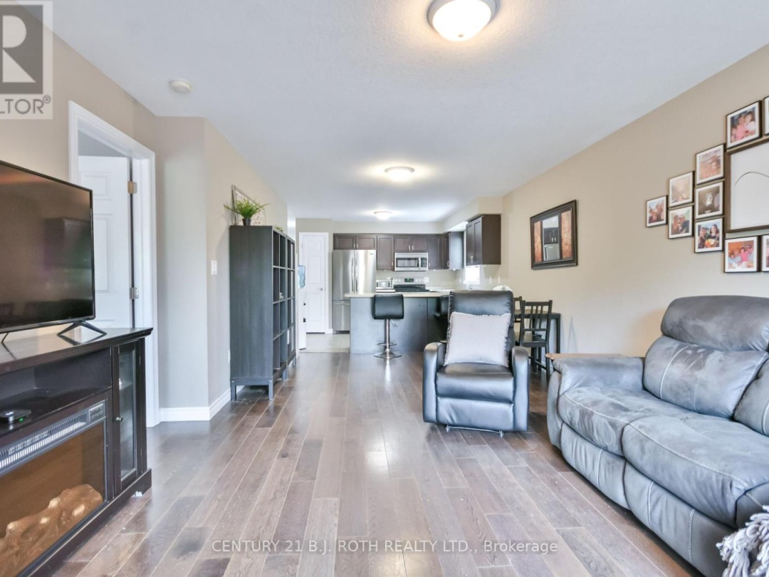 91 LUCY LANE, 