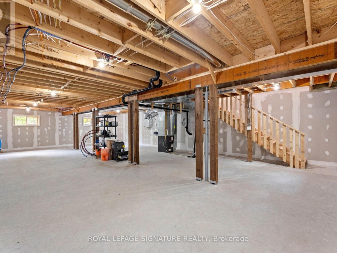 44 SUNNYSHORE PARK DRIVE, 