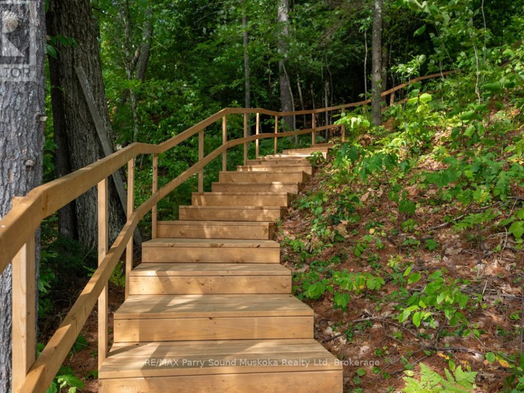32A STERNER DRIVE, Otter Lake