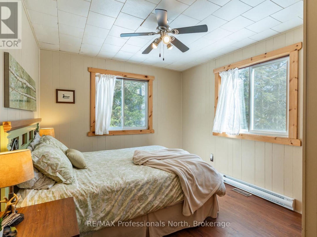 1093 TIFFANY LANE, 