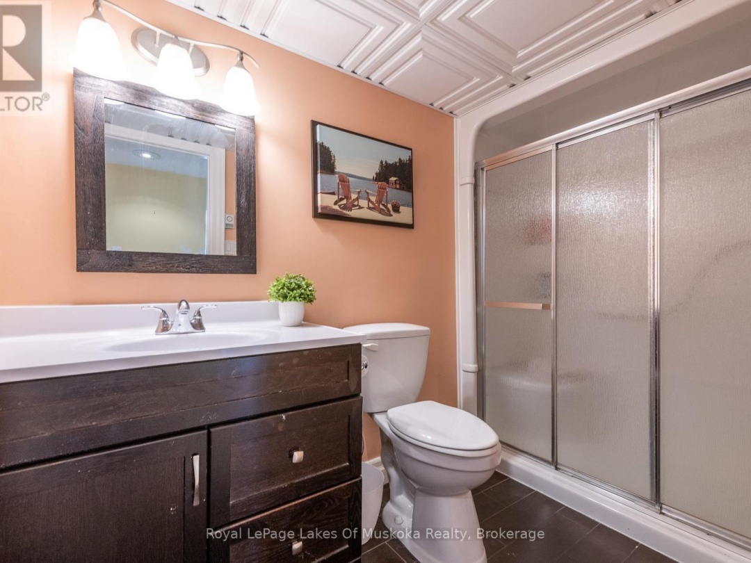 301 - 29 DEERHURST TENNISVIEW DRIVE, 