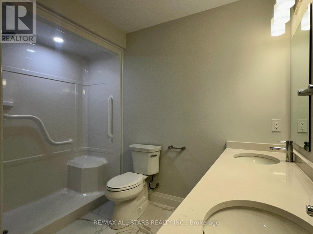 6 - 21 HAMPTON LANE, 