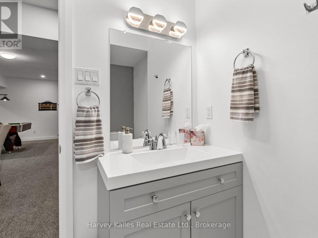 5 BLUE BIRCH LANE, 