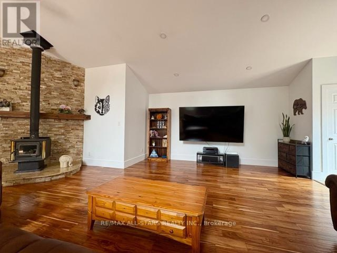 728 GALWAY ROAD, 
