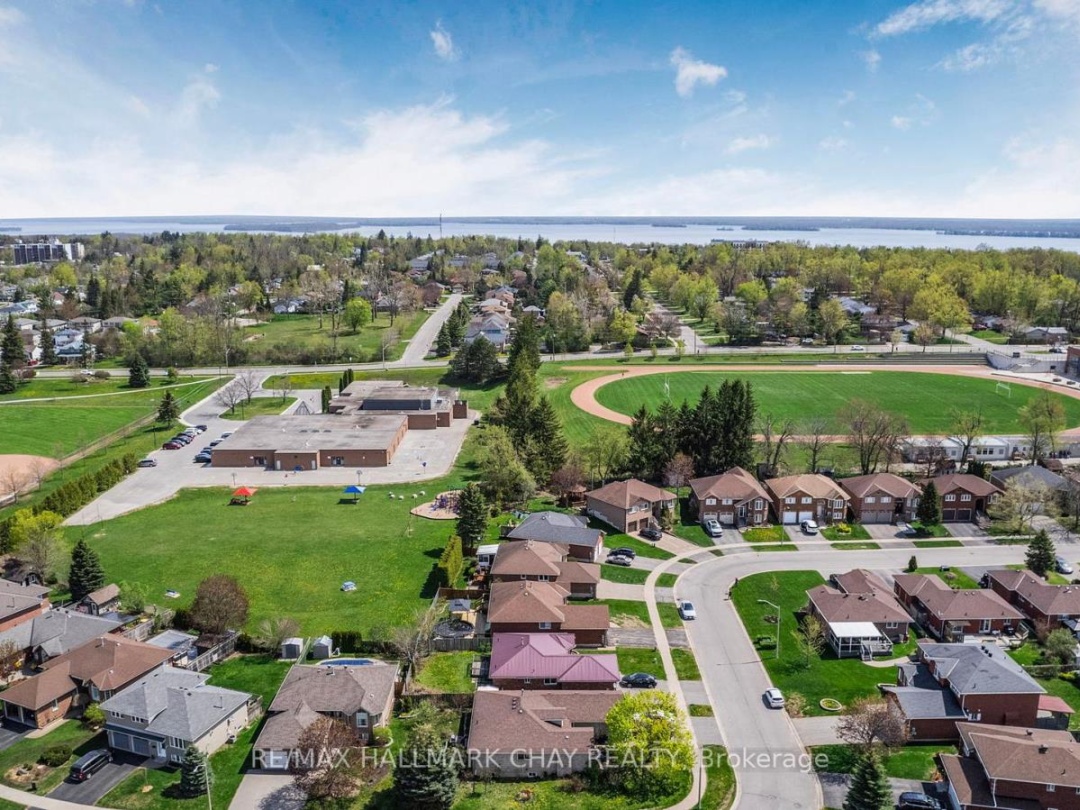41 Carter Crescent, Orillia