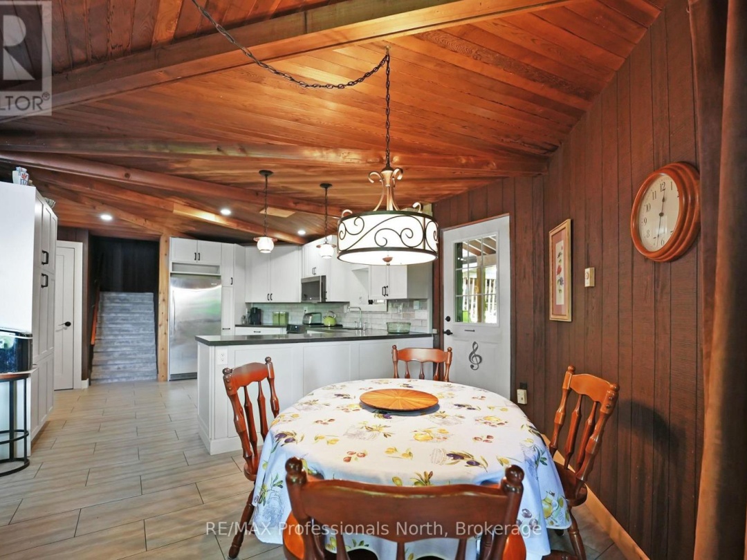 1511 WENONA LAKE ROAD, 